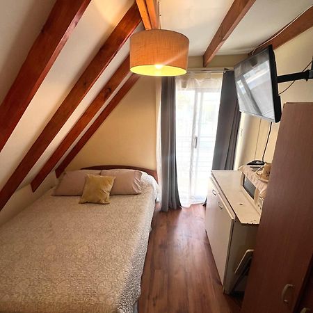 Hostal Ravello วิญาเดลมาร์ ภายนอก รูปภาพ